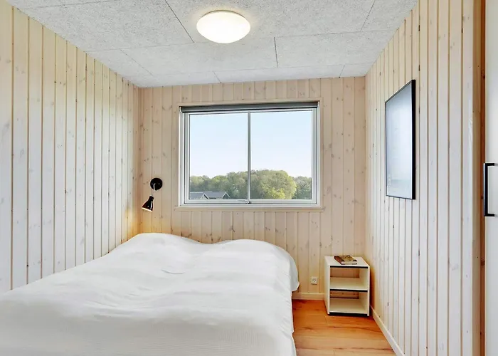 16 Person In Sydals Sarup